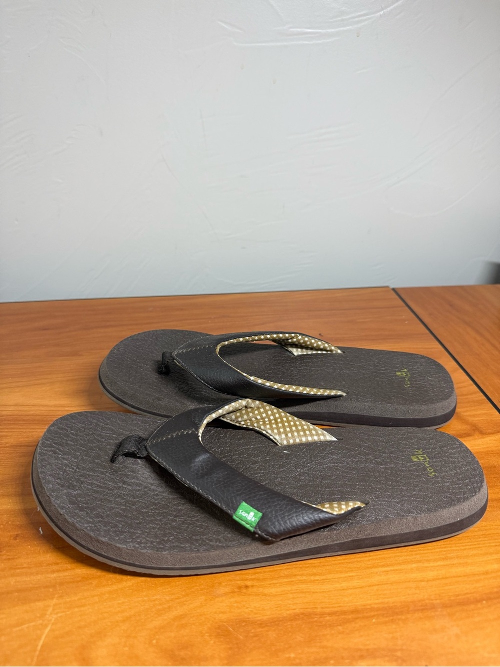 Sanuk Women's Serenity Yoga Flip Flop Foam‎ Comfort Brown Slip on Thong 8